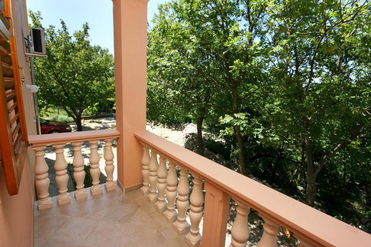 Apartments With A Parking Space Rovanjska, Paklenica - 6209 Exterior foto